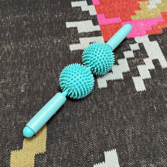 Physique57 Massage Roller, Turquoise - Picture 9 of 11